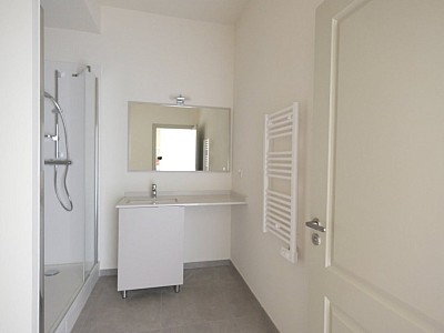 APPARTEMENT T2 A LOUER - ST ETIENNE CENTRE VILLE - 55.54 m2 - 595€ charges comprises par mois