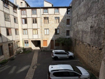 APPARTEMENT T2 A LOUER - ST ETIENNE CENTRE VILLE - 30.05 m2 - 400 € charges comprises par mois