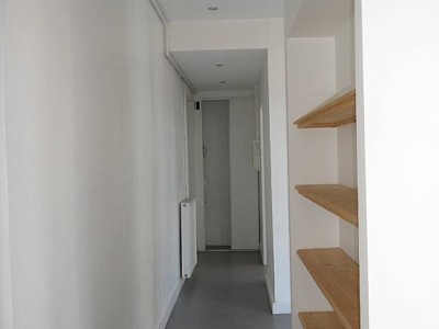 APPARTEMENT T2 A LOUER - ST ETIENNE CENTRE VILLE - 56.32 m2 - 495€ charges comprises par mois