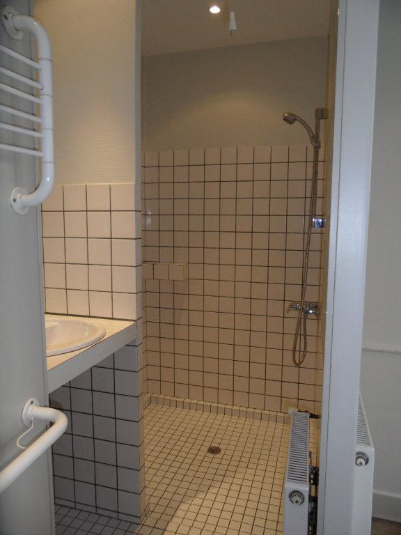 APPARTEMENT T2 A LOUER - ST ETIENNE CENTRE VILLE - 49.11 m2 - 485 &euro; charges comprises par mois