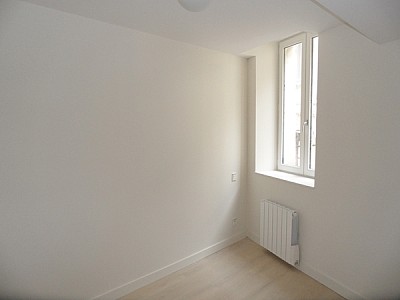 APPARTEMENT T2 A LOUER - ST ETIENNE CENTRE VILLE - 40.39 m2 - 450€ charges comprises par mois