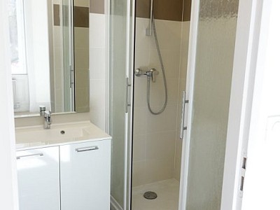 APPARTEMENT T2 A LOUER - ST ETIENNE CENTRE VILLE - 53 m2 - 500€ charges comprises par mois