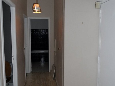 APPARTEMENT T2 A LOUER - ST ETIENNE FAURIEL - 49.97 m2 - 620 &euro; charges comprises par mois