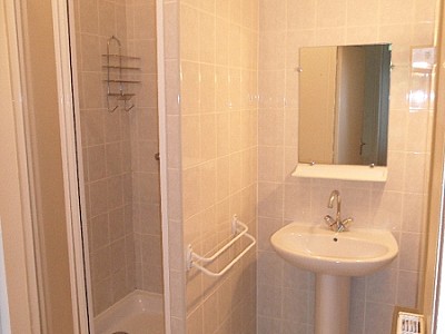 APPARTEMENT T2 A LOUER - ST ETIENNE FAURIEL - 43.43 m2 - 410€ charges comprises par mois