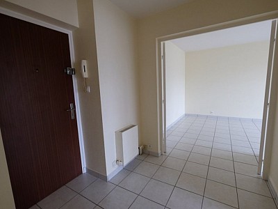 APPARTEMENT T2 A LOUER - ST ETIENNE FAURIEL - 48 m2 - 515€ charges comprises par mois