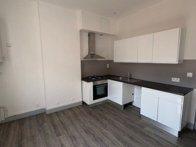 APPARTEMENT T2 A LOUER - ST ETIENNE FAURIEL - 58.67 m2 - 480 &euro; charges comprises par mois