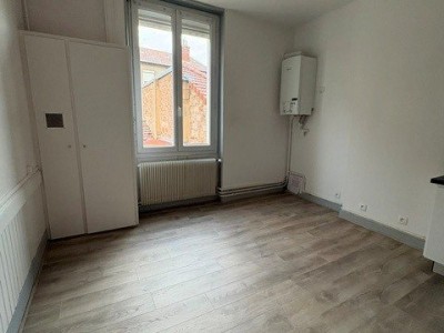 APPARTEMENT T2 A LOUER - ST ETIENNE FAURIEL - 58.67 m2 - 480 &euro; charges comprises par mois