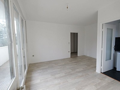 APPARTEMENT T2 A LOUER - ST ETIENNE FAURIEL - 41.9 m2 - 575 € charges comprises par mois