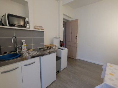 APPARTEMENT T2 A LOUER - ST ETIENNE FAURIEL - 34.47 m2 - 420 € charges comprises par mois