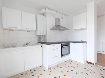 APPARTEMENT T2 A LOUER - ST ETIENNE FAURIEL - 47,2 m2 - 545 € charges comprises par mois