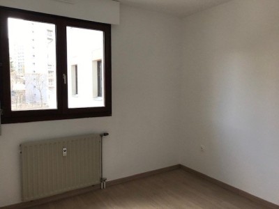 APPARTEMENT T2 A LOUER - ST ETIENNE FAURIEL - 42,96 m2 - 550 € charges comprises par mois