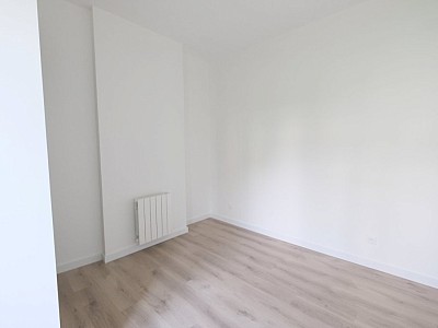 APPARTEMENT T2 A LOUER - ST ETIENNE FAURIEL - 36.48 m2 - 460 € charges comprises par mois