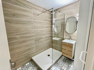 APPARTEMENT T2 A LOUER - ST ETIENNE FAURIEL - 61.06 m2 - 680€ charges comprises par mois
