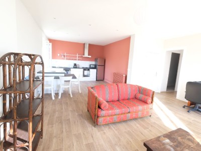 APPARTEMENT T2 A LOUER - ST ETIENNE FAURIEL - 68 m2 - 545€ charges comprises par mois
