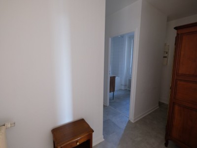 APPARTEMENT T2 A LOUER - ST ETIENNE FAURIEL - 68 m2 - 545€ charges comprises par mois