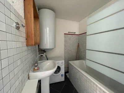 APPARTEMENT T2 A LOUER - ST ETIENNE FAURIEL - 30 m2 - 368€ charges comprises par mois