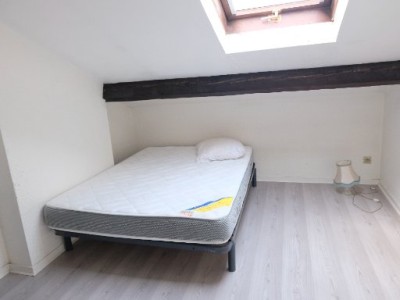 APPARTEMENT T2 A LOUER - ST ETIENNE FAURIEL - 25.66 m2 - 348€ charges comprises par mois