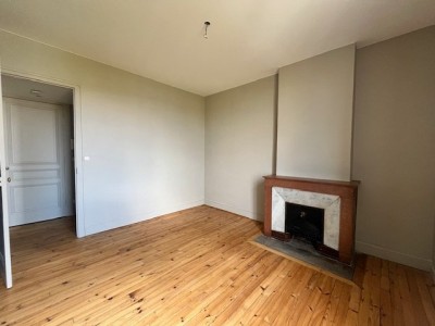 APPARTEMENT T2 A LOUER - ST ETIENNE FAURIEL - 52.01 m2 - 510€ charges comprises par mois