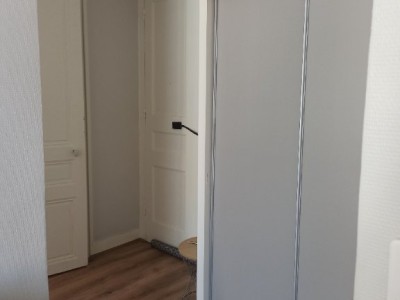 APPARTEMENT T2 A LOUER - ST ETIENNE HYPER CENTRE - 41.82 m2 - 450 &euro; charges comprises par mois