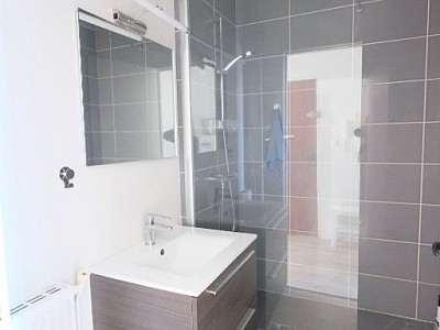 APPARTEMENT T2 A LOUER - ST ETIENNE LA MTARE - 55 m2 - 565€ charges comprises par mois