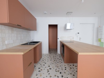 APPARTEMENT T2 A LOUER - ST ETIENNE PLACE DORIAN - 46.52 m2 - 550 &euro; charges comprises par mois
