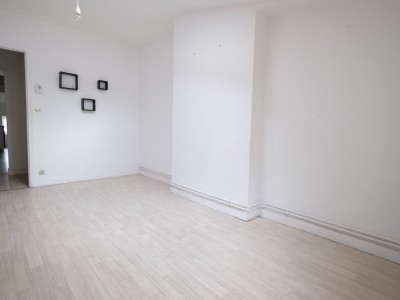 APPARTEMENT T2 A LOUER - ST ETIENNE PLACE HOTEL DE VILLE - 45.32 m2 - 360 € charges comprises par mois