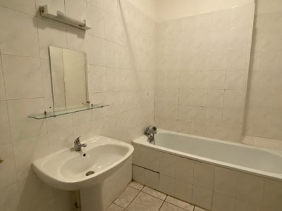 APPARTEMENT T2 A LOUER - ST ETIENNE PREFECTURE - 43.55 m2 - 420€ charges comprises par mois