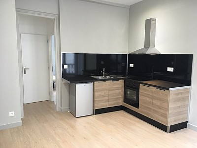 APPARTEMENT T2 A LOUER - ST ETIENNE SECTEUR DORIAN - 31 m2 - 440€ charges comprises par mois