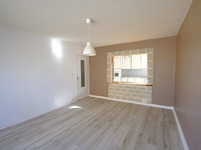 APPARTEMENT T2 A LOUER - ST ETIENNE VIVARAIZE - 49.25 m2 - 485€ charges comprises par mois