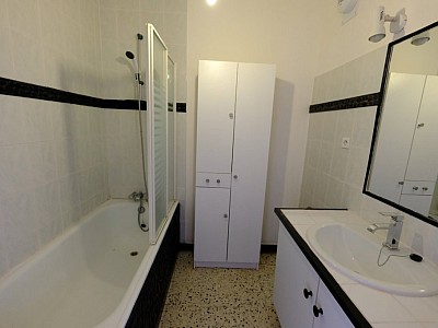 APPARTEMENT T2 A LOUER - ST ETIENNE VIVARAIZE - 49.25 m2 - 485€ charges comprises par mois