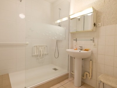 APPARTEMENT T2 A VENDRE - FIRMINY - 62.59 m2 - 119000€