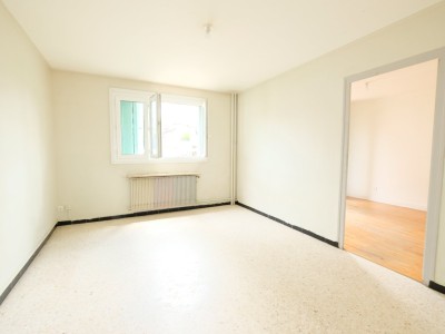 APPARTEMENT T2 - LA RICAMARIE - 45.8 m2 - VENDU