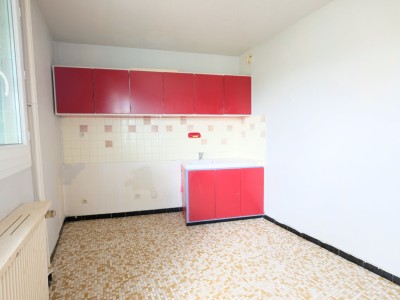 APPARTEMENT T2 - LA RICAMARIE - 45.8 m2 - VENDU