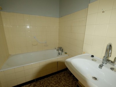 APPARTEMENT T2 - LA RICAMARIE - 45.8 m2 - VENDU