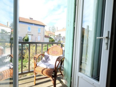 APPARTEMENT T2 A VENDRE - ST CHAMOND - 55.78 m2 - 78 000 €
