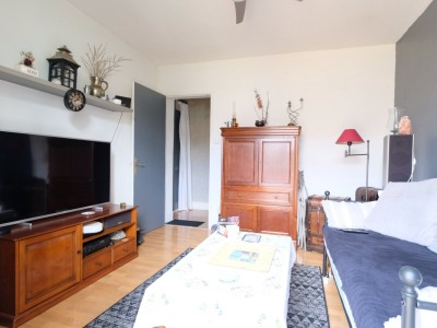 APPARTEMENT T2 A VENDRE - ST CHAMOND - 55.78 m2 - 78 000 €