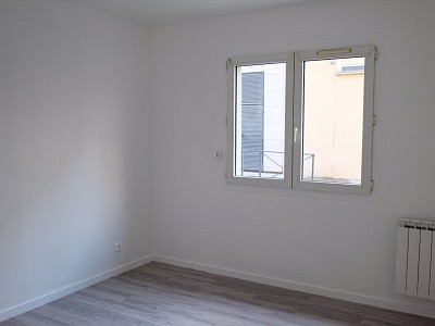 APPARTEMENT T2 - ST ETIENNE BADOUILLRE - 47.87 m2 - VENDU