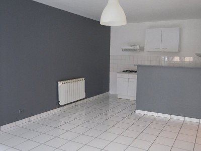 APPARTEMENT T2 - ST ETIENNE BADOUILLRE - 47.87 m2 - VENDU