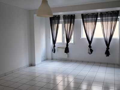 APPARTEMENT T2 - ST ETIENNE BADOUILLRE - 47.87 m2 - VENDU