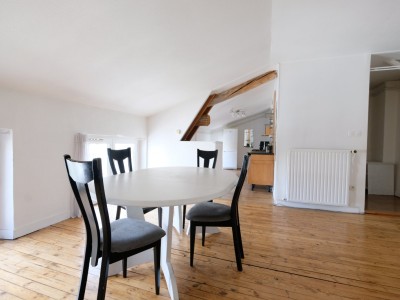 APPARTEMENT T2 A VENDRE - ST ETIENNE CENTRE VILLE - 66.58 m2 - 70000€
