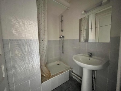 APPARTEMENT T2 A VENDRE - ST ETIENNE CENTRE VILLE - 64 m2 - 79000€