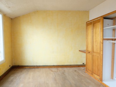 APPARTEMENT T2 A VENDRE - ST ETIENNE CENTRE VILLE - 61.8 m2 - 39�000�&euro;