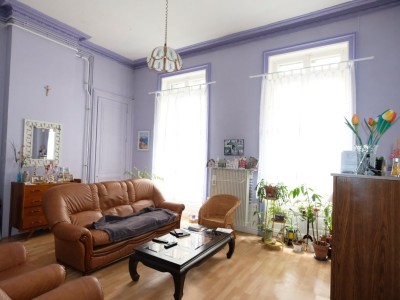 APPARTEMENT T2 A VENDRE - ST ETIENNE CENTRE VILLE - 57.85 m2 - 55 000 €