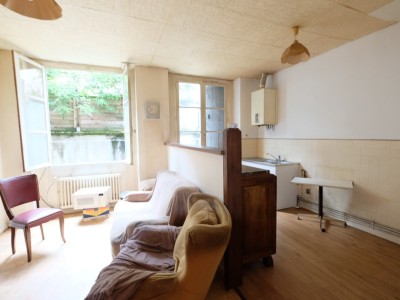 APPARTEMENT T2 - ST ETIENNE FACULTE / CENTRE DEUX - 42.55 m2 - VENDU