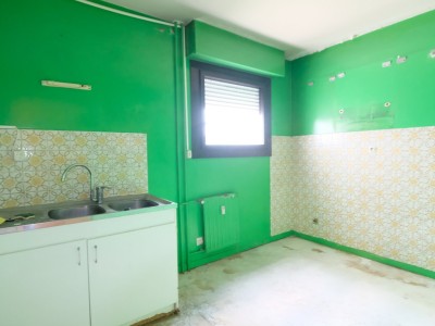 APPARTEMENT T2 A VENDRE - ST ETIENNE FACULTE / CENTRE DEUX - 55.72 m2 - 58000€