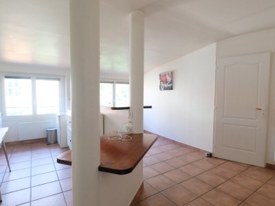 APPARTEMENT T2 A VENDRE - ST ETIENNE FACULTE / CENTRE DEUX - 40.19 m2 - 54 000 &euro;