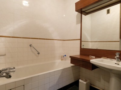APPARTEMENT T2 A VENDRE - ST ETIENNE FAURIEL - 74 m2 - 88500€