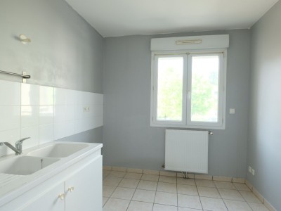 APPARTEMENT T2 A VENDRE - ST ETIENNE FAURIEL - 50.61 m2 - 90000€