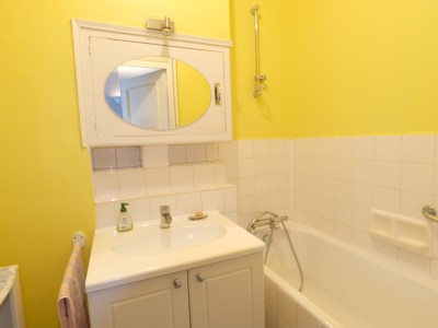 APPARTEMENT T2 A VENDRE - ST ETIENNE FAURIEL - 66.4 m2 - 98000€