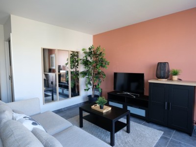 APPARTEMENT T2 A VENDRE - ST ETIENNE FAURIEL - 45.36 m2 - 126000€